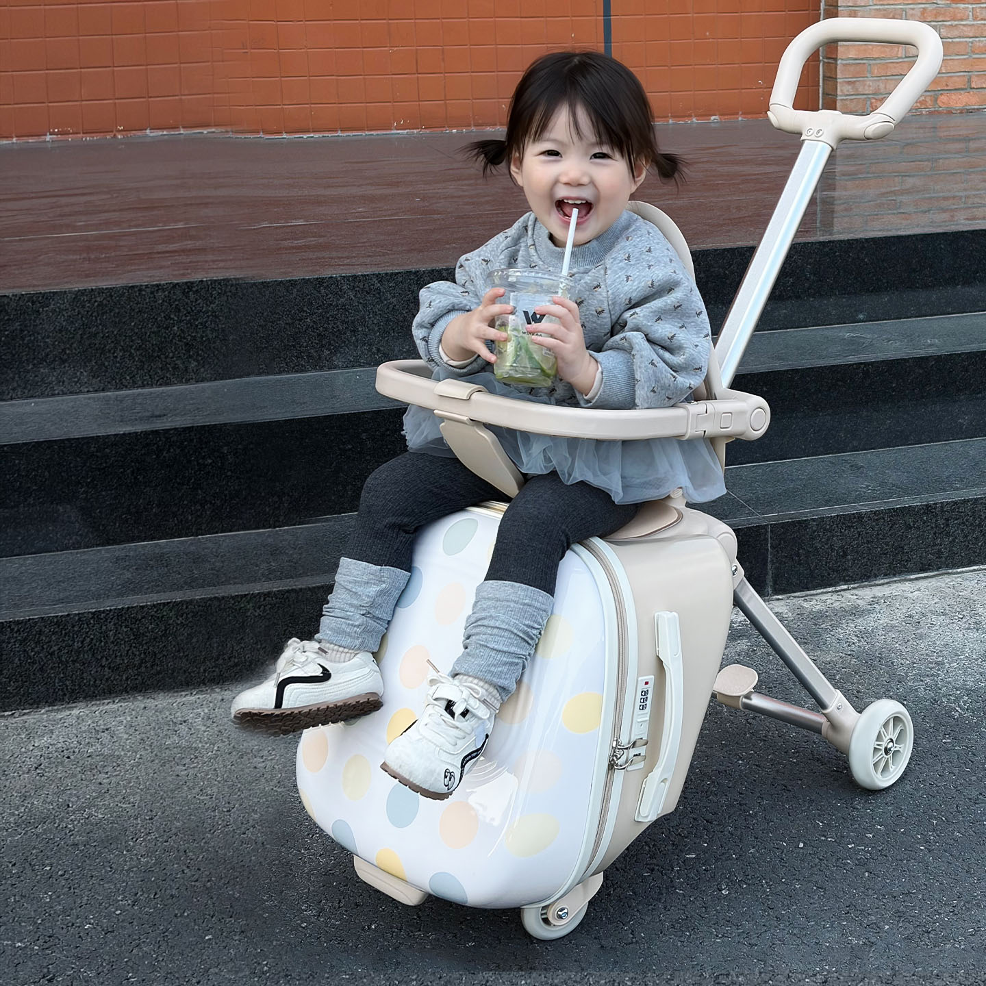 Valigia Cavalcabile per Bambin - Baby Nursery Trolley recensione e prezzo